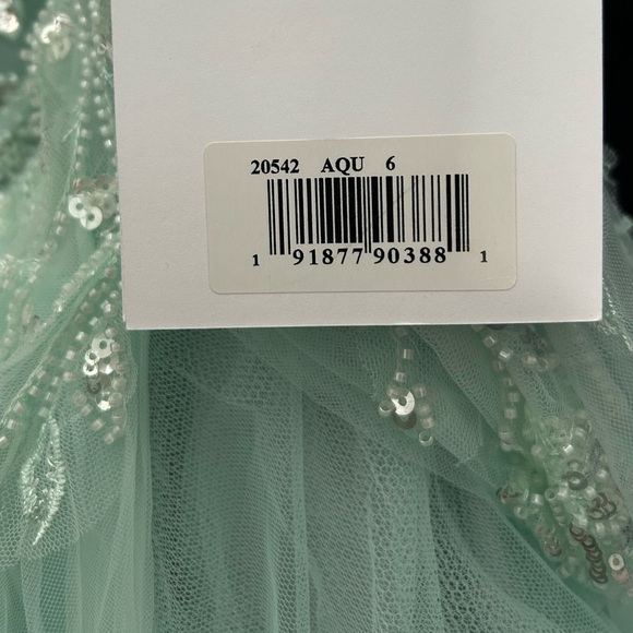MAC DUGGAL 20542 NWT Strapless Corset Detail Tulle Layered Gown - Picture 11 of 11